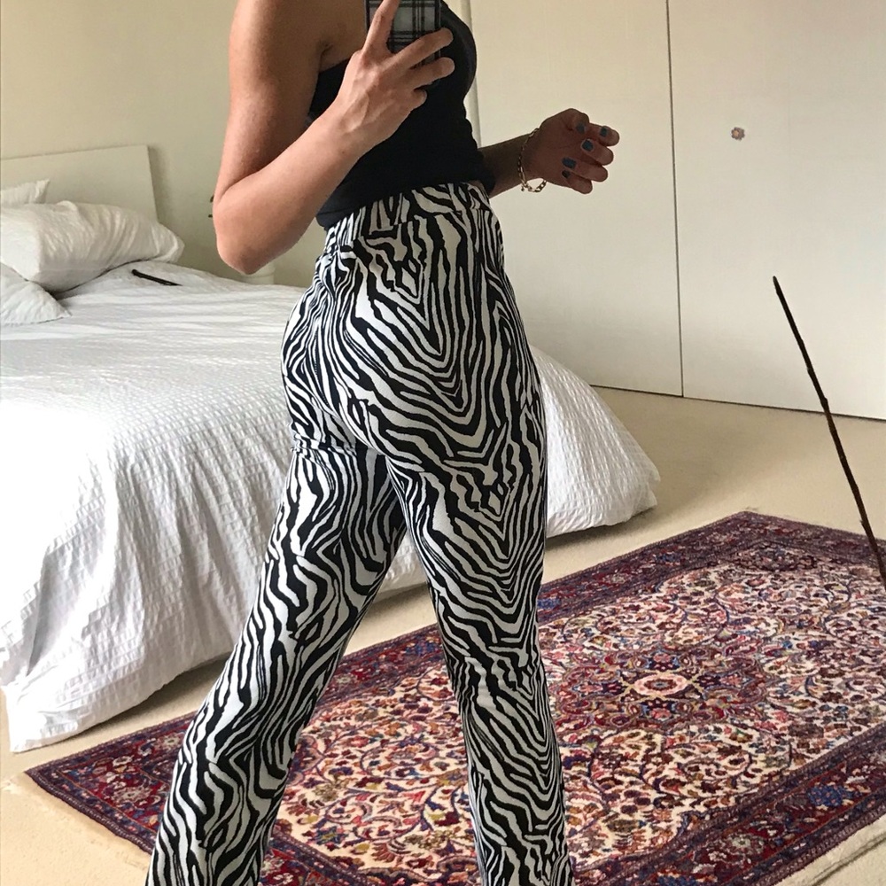 Flared zebra pants - Picture 2 of 3